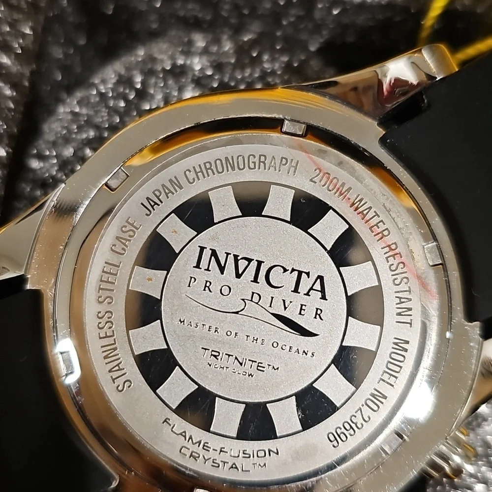 Invicta Pro Diver Silver and Black Watch